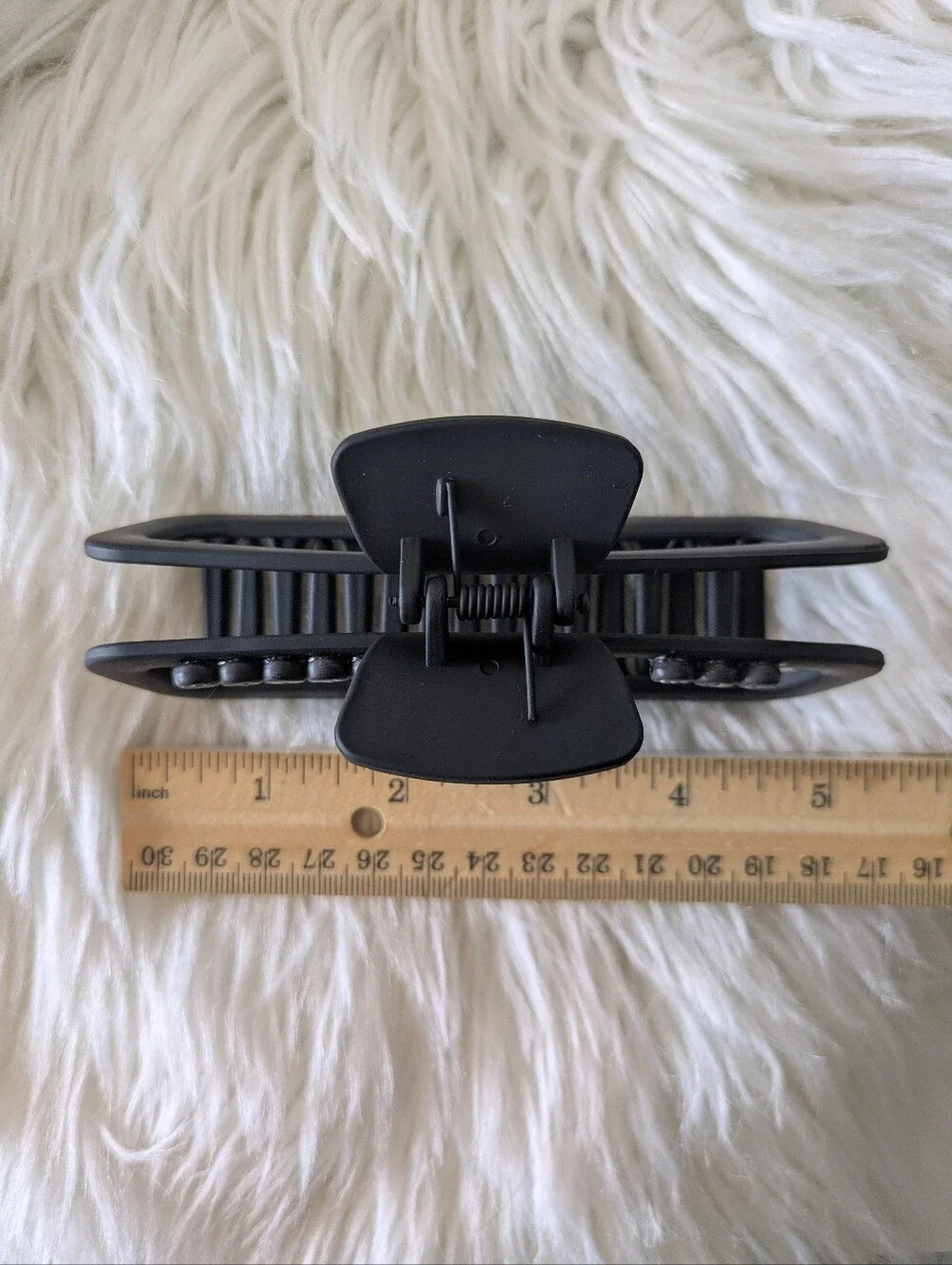Chihuahua Mom Dog Mom Hair Clip Claw Style Handcrafted | NWT